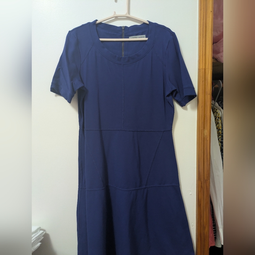 Athleta Blue Short Sleeve Dress Size M